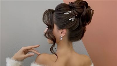 تسريحات الكعكة للشعر الطويل والقصير