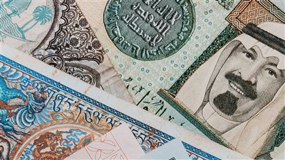 الدرهم الإماراتي يواصل تحركه المحدود أمام الجنيه المصري وسط استقرار نسبي في سوق الصرف ليوم 4 أكتوبر 2026