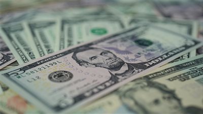 الجنيه المصري يتعافى تدريجيًا مع تسجيل ارتفاع طفيف نهاية جلسة 17 أغسطس 2025 