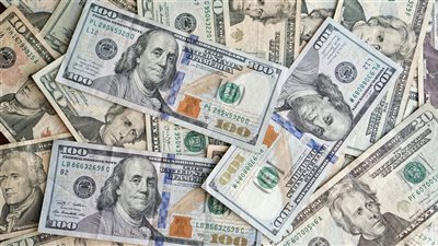 استقرار سعر الدولار أمام الجنيه المصري عند 47.40 جنيه في تعاملات البنوك ليوم 21 نوفمبر 2025