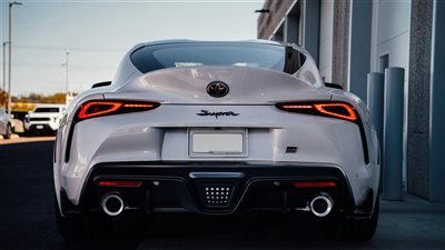 تجربة قيادة Toyota GR Supra 2026 تكشف عن توازن مثالي بين القوة والأداء الرياضي